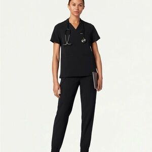 Januu Black Scrub Set